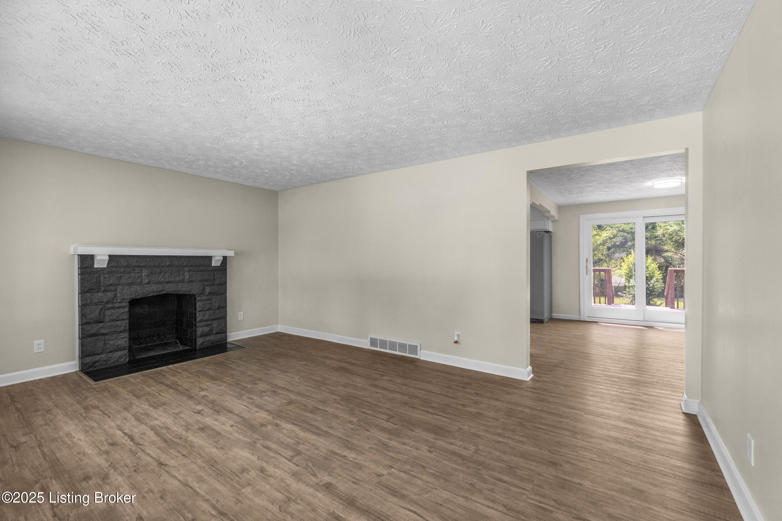 3200 Rosewedge Way, Louisville, Pennsylvania image 6