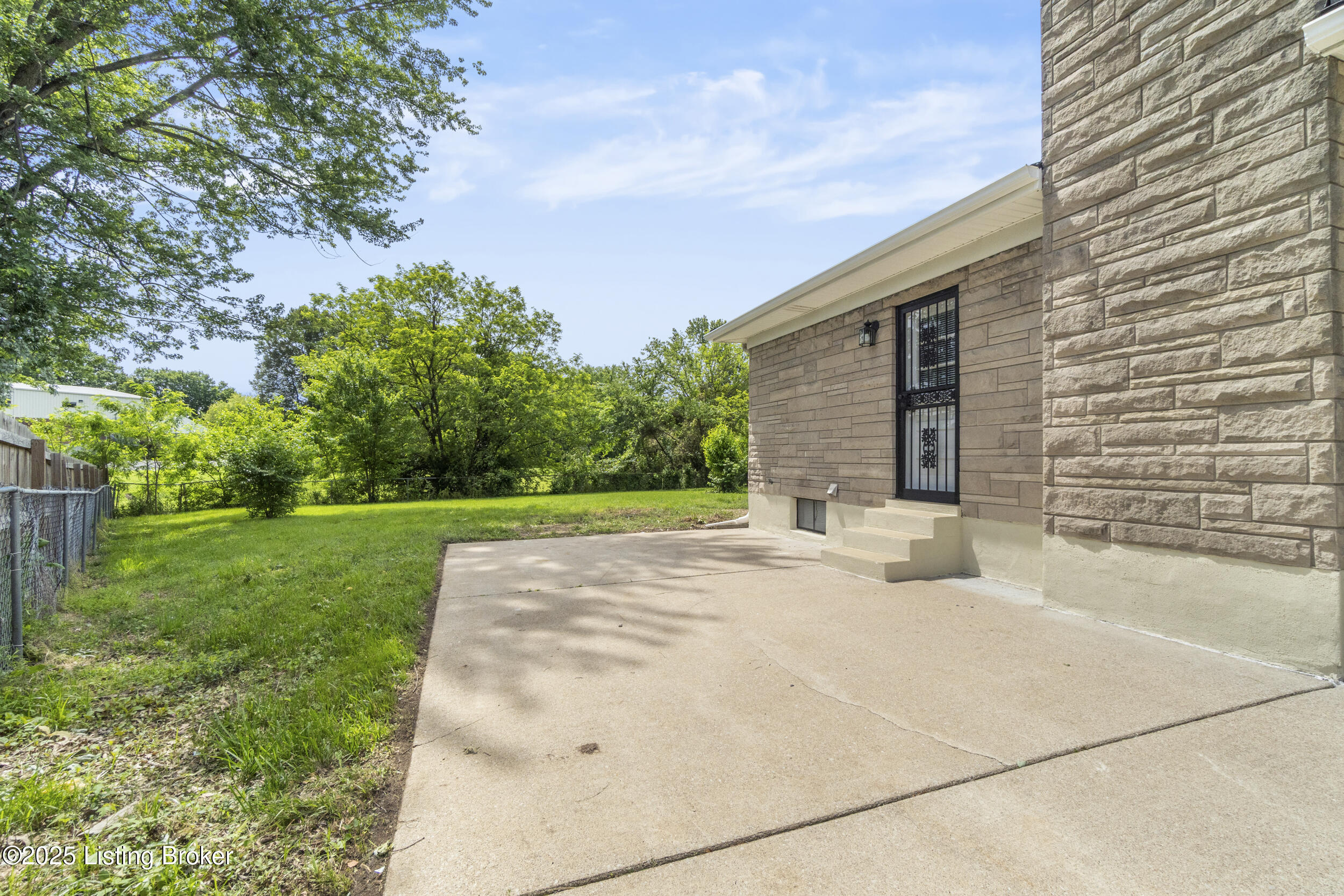 3200 Rosewedge Way, Louisville, Pennsylvania image 29