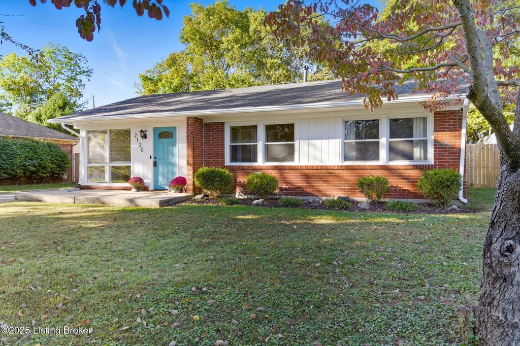 Photo of 2120 Millside Dr, Louisville, KY 40223 (MLS # 1701191)