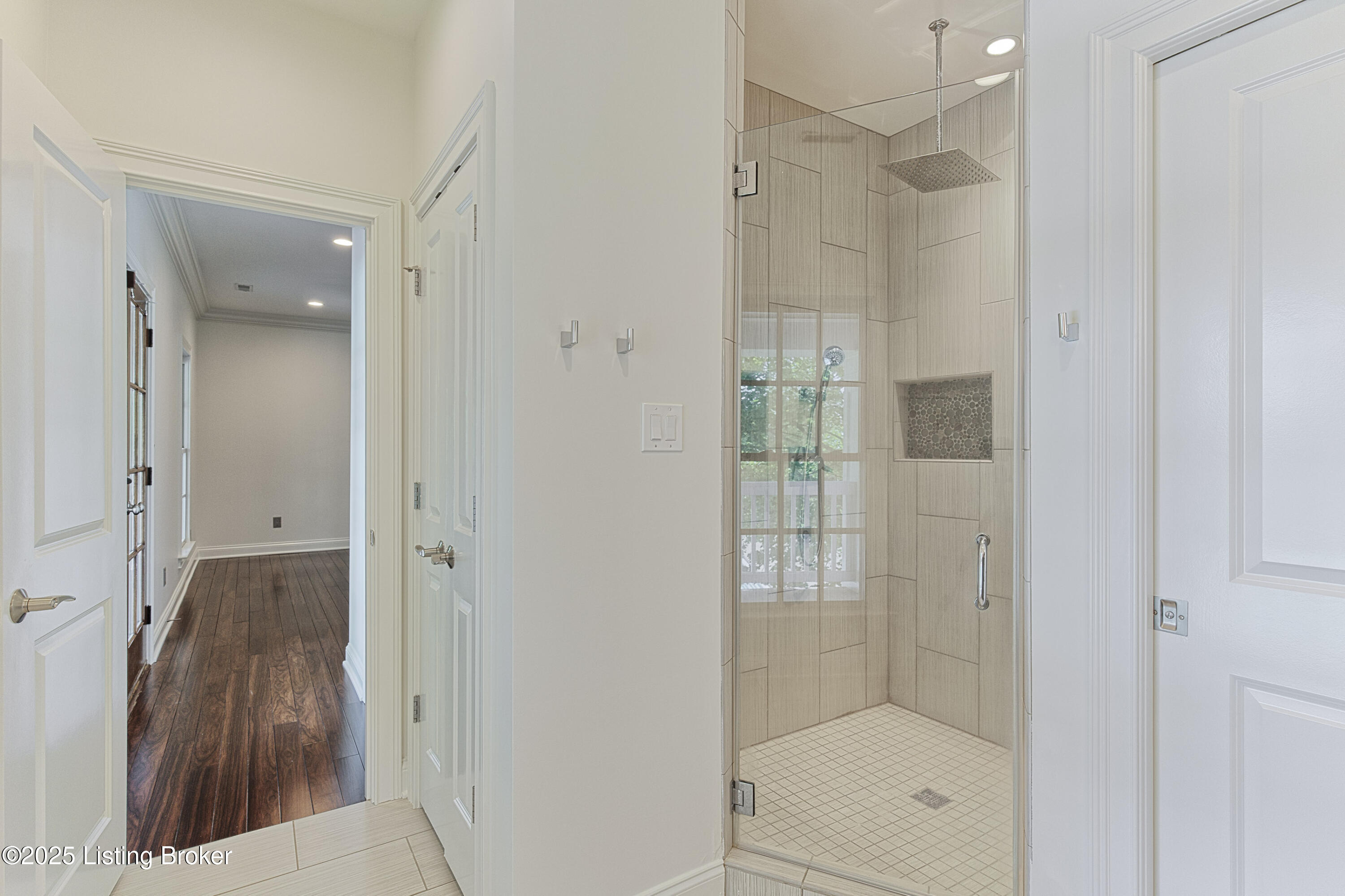 9205 Bergamot Dr, Prospect, Kentucky image 35