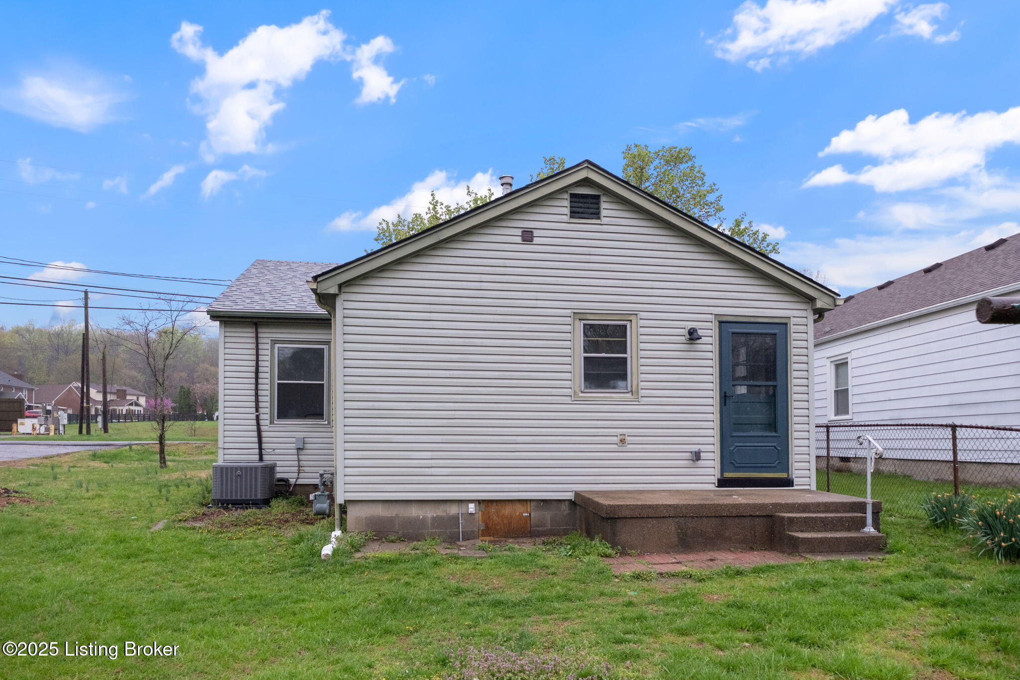 7813 Manslick Rd, Louisville, Kentucky image 6