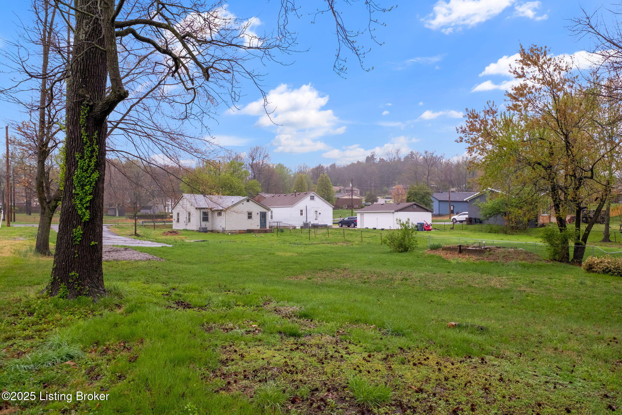 7813 Manslick Rd, Louisville, Kentucky image 11