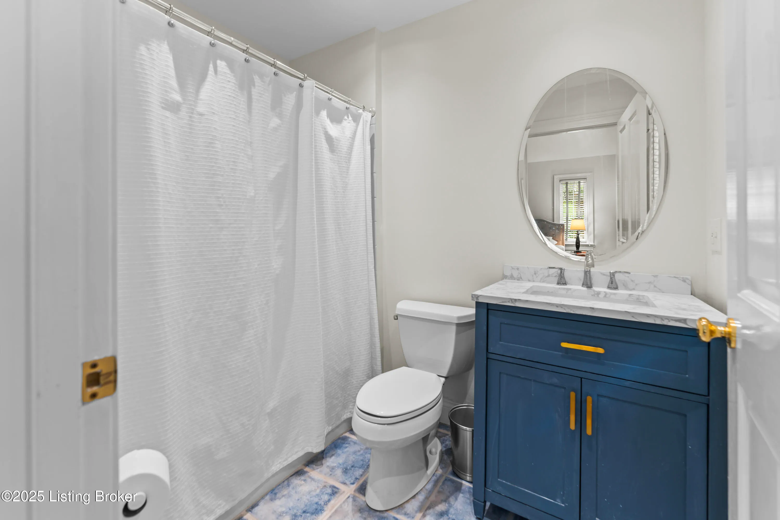 Glenview, Kentucky 40025, United States, 4 Bedrooms Bedrooms, ,8 BathroomsBathrooms,Residential,Active,167234