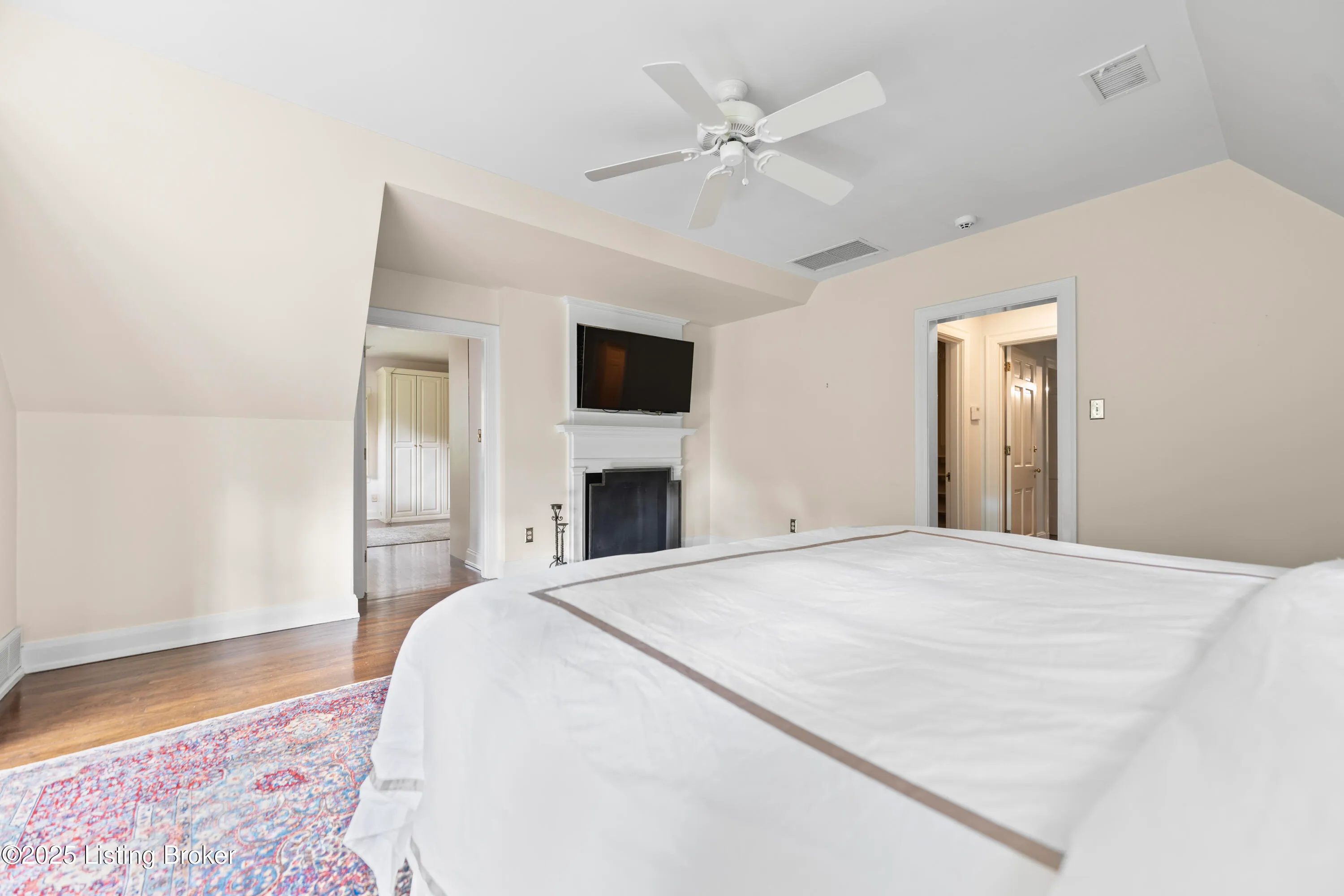 Glenview, Kentucky 40025, United States, 4 Bedrooms Bedrooms, ,8 BathroomsBathrooms,Residential,Active,167234