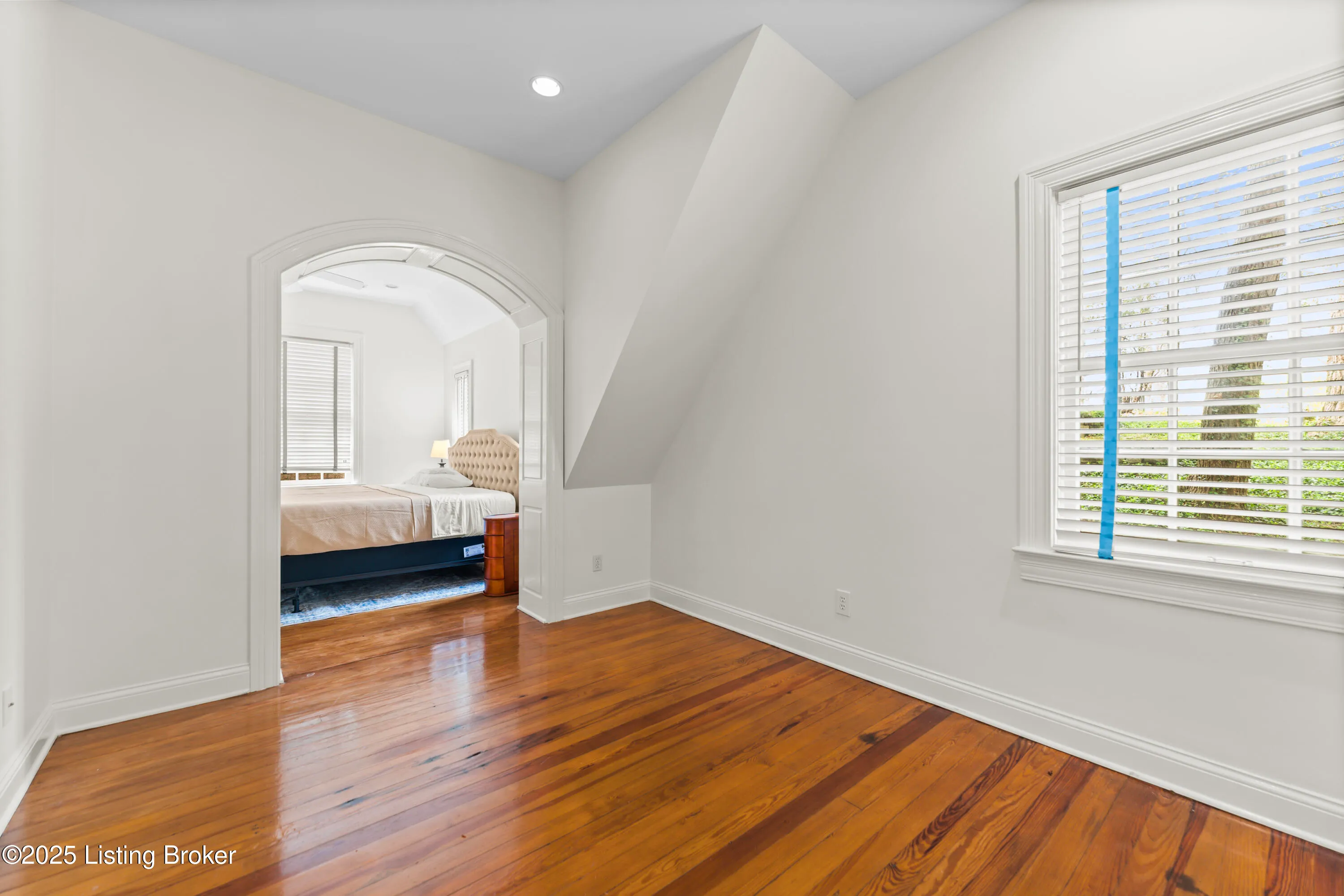 Glenview, Kentucky 40025, United States, 4 Bedrooms Bedrooms, ,8 BathroomsBathrooms,Residential,Active,167234