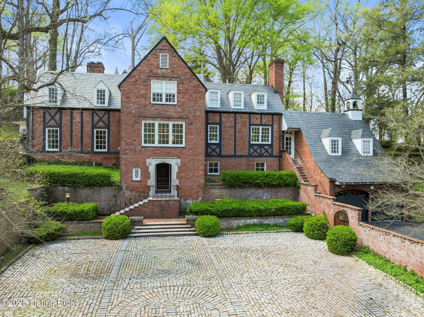 Glenview, Kentucky 40025, United States, 4 Bedrooms Bedrooms, ,8 BathroomsBathrooms,Residential,Active,167234