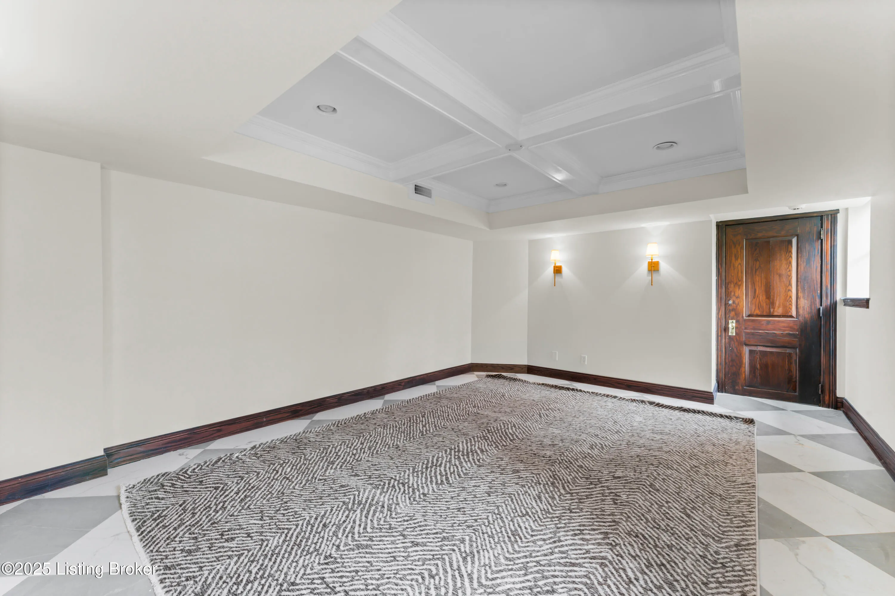 Glenview, Kentucky 40025, United States, 4 Bedrooms Bedrooms, ,8 BathroomsBathrooms,Residential,Active,167234