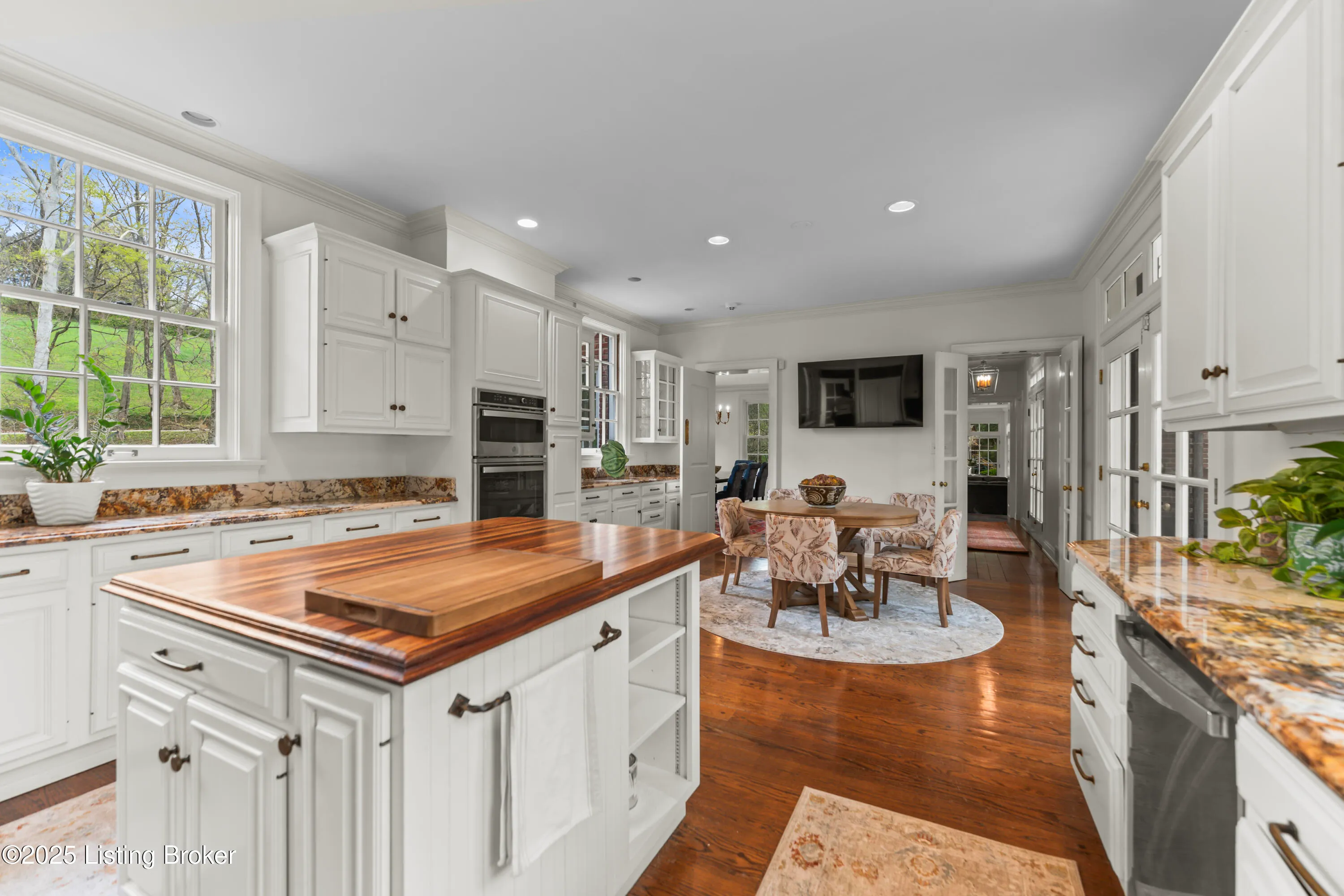 Glenview, Kentucky 40025, United States, 4 Bedrooms Bedrooms, ,8 BathroomsBathrooms,Residential,Active,167234