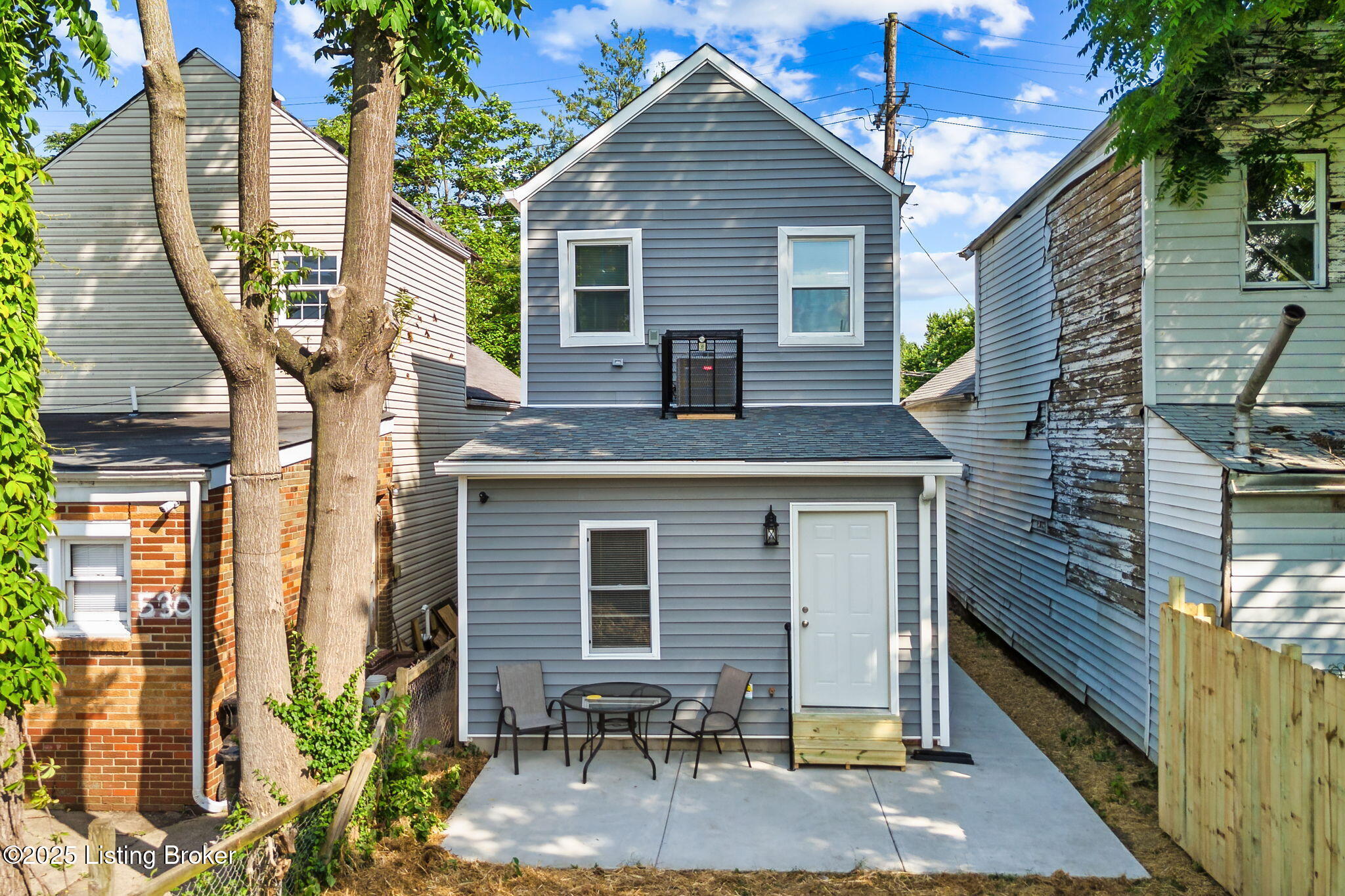 528 N 20th St, Louisville, Pennsylvania image 4