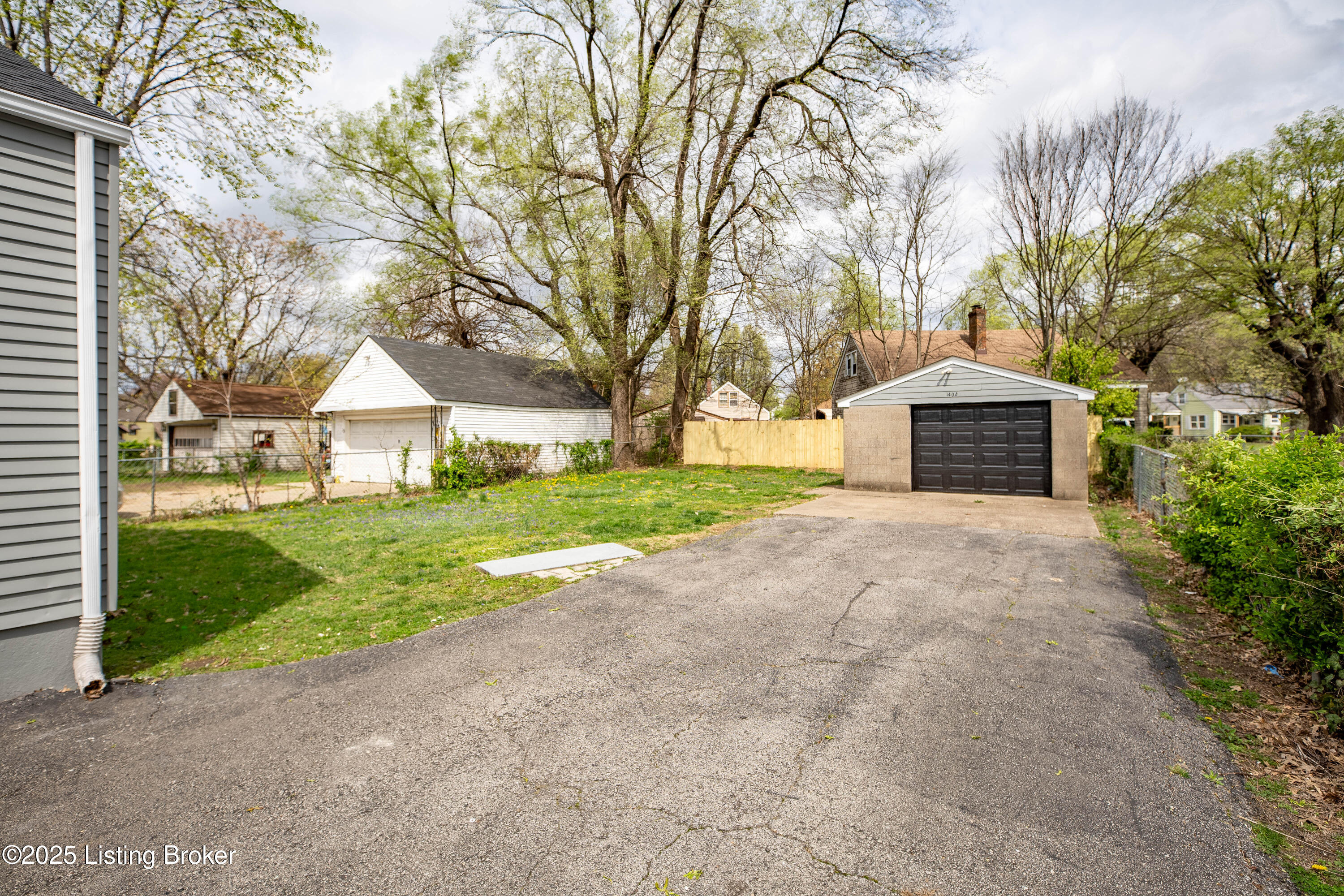 1403 Southgate Ave, Louisville, Pennsylvania image 26