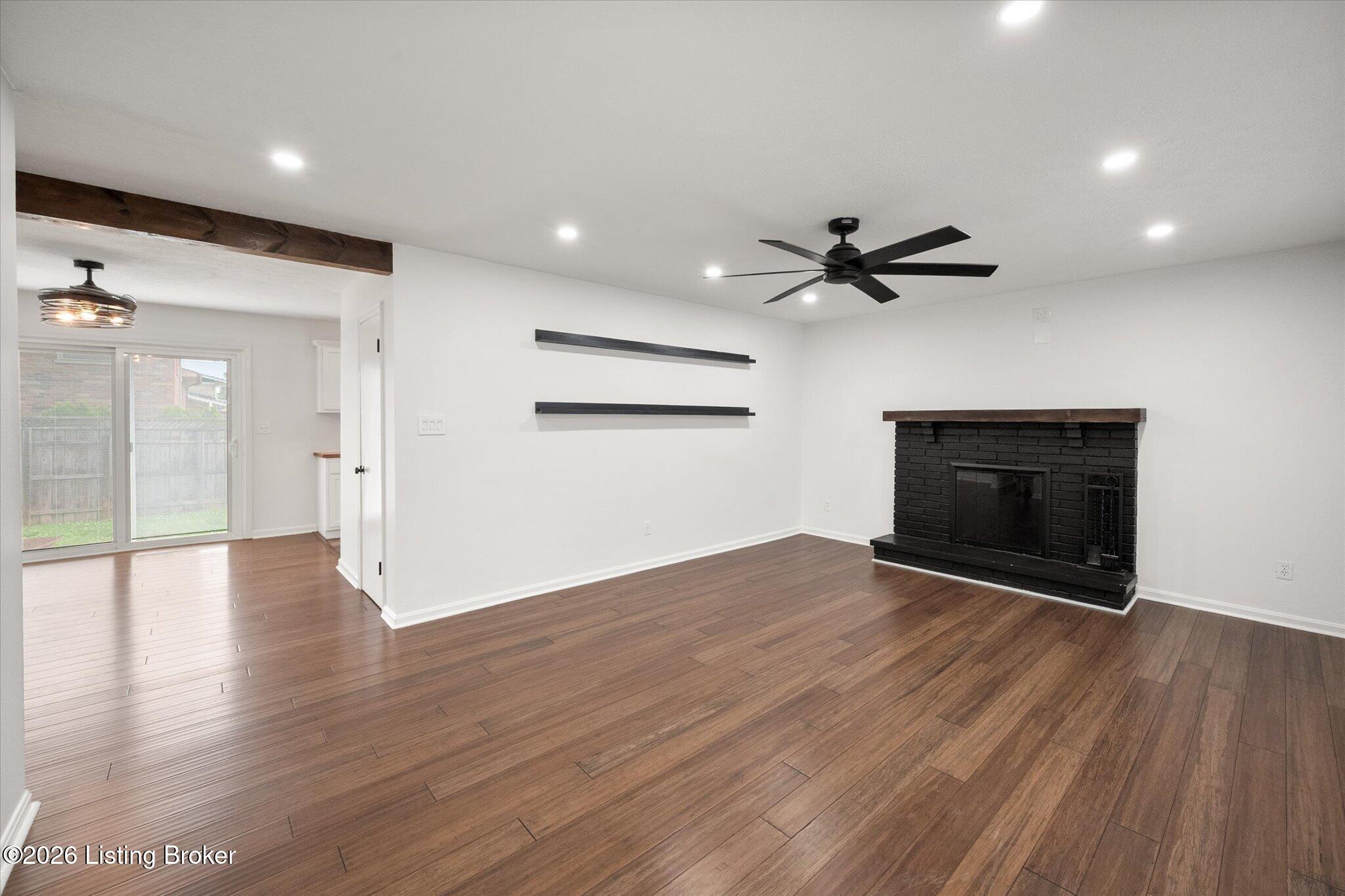 5711 Omega St