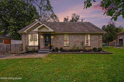 Tiny photo for 1513 Daverman Dr, La Grange, KY 40031 (MLS # 1730246)