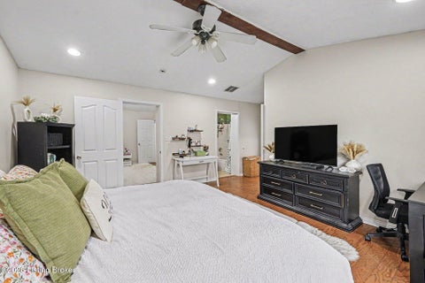 Tiny photo for 1513 Daverman Dr, La Grange, KY 40031 (MLS # 1730246)