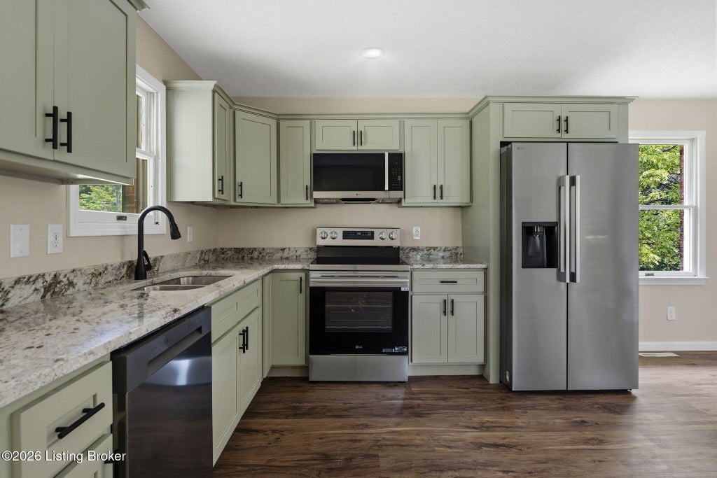 Photo of 3884 Rineyville Rd, Elizabethtown, KY 42701 (MLS # 1726435)