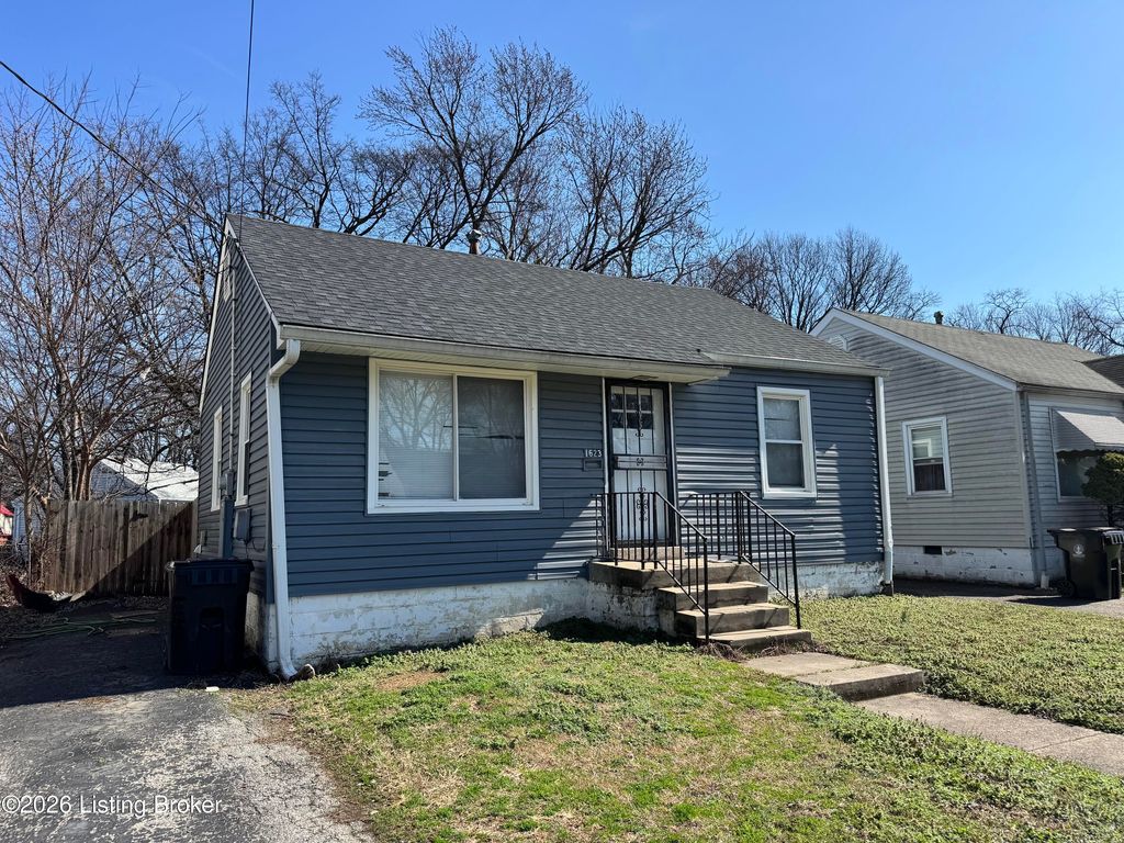Photo of 1623 Phyllis Ave, Louisville, KY 40215 (MLS # 1710845)
