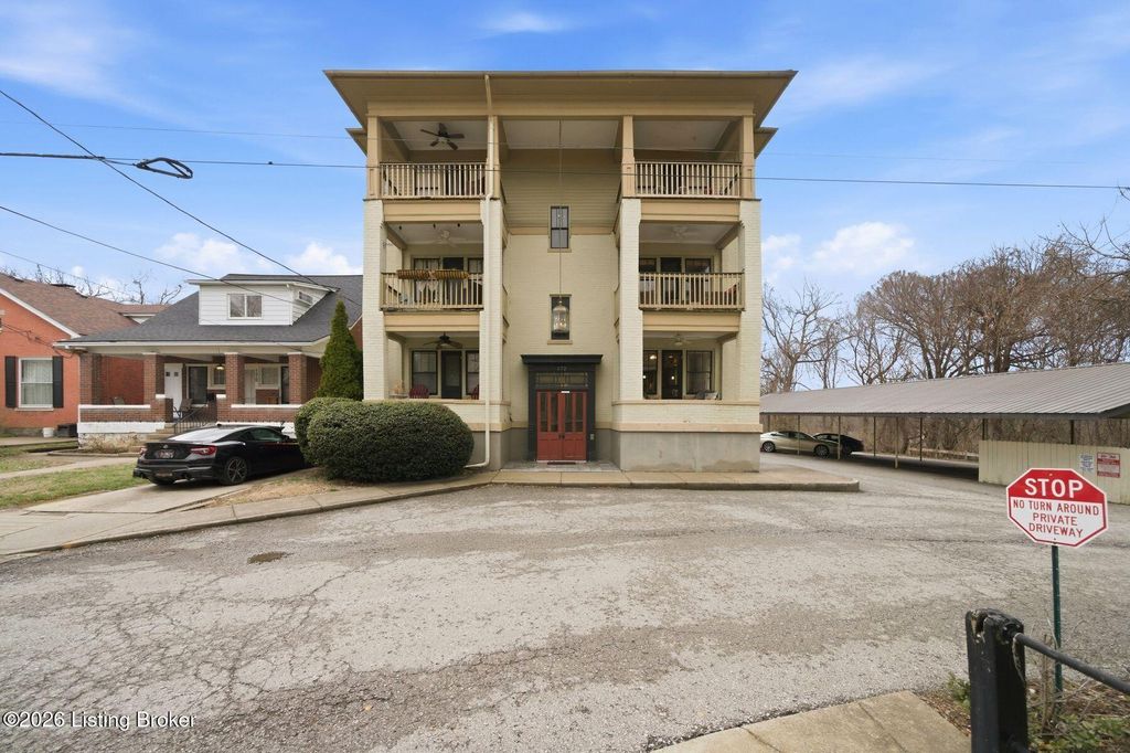 Photo of 172 N Keats Ave #1, Louisville, KY 40206 (MLS # 1712273)