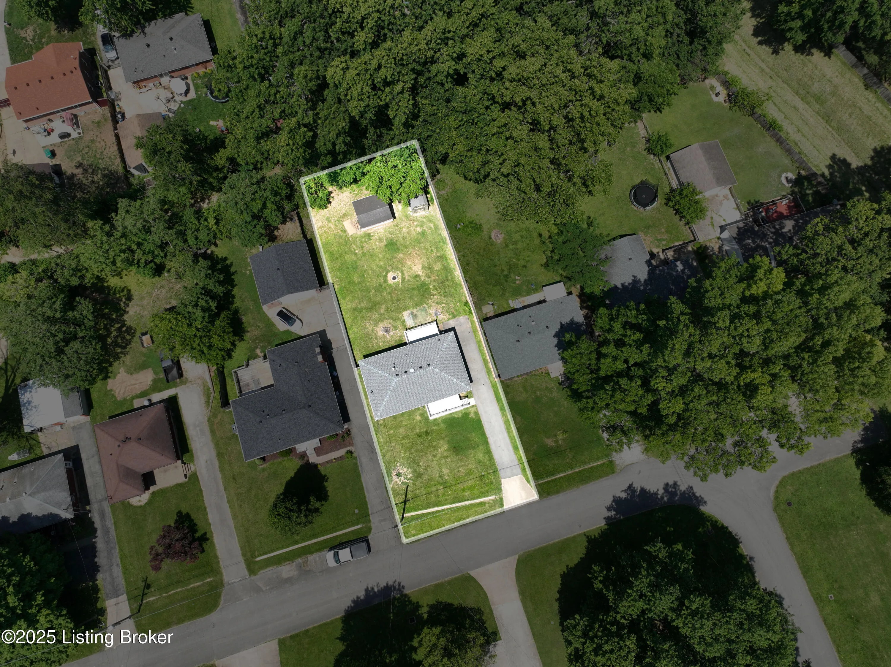 Louisville, Kentucky 40258, United States, 3 Bedrooms Bedrooms, ,1 BathroomBathrooms,Residential,Active,178896