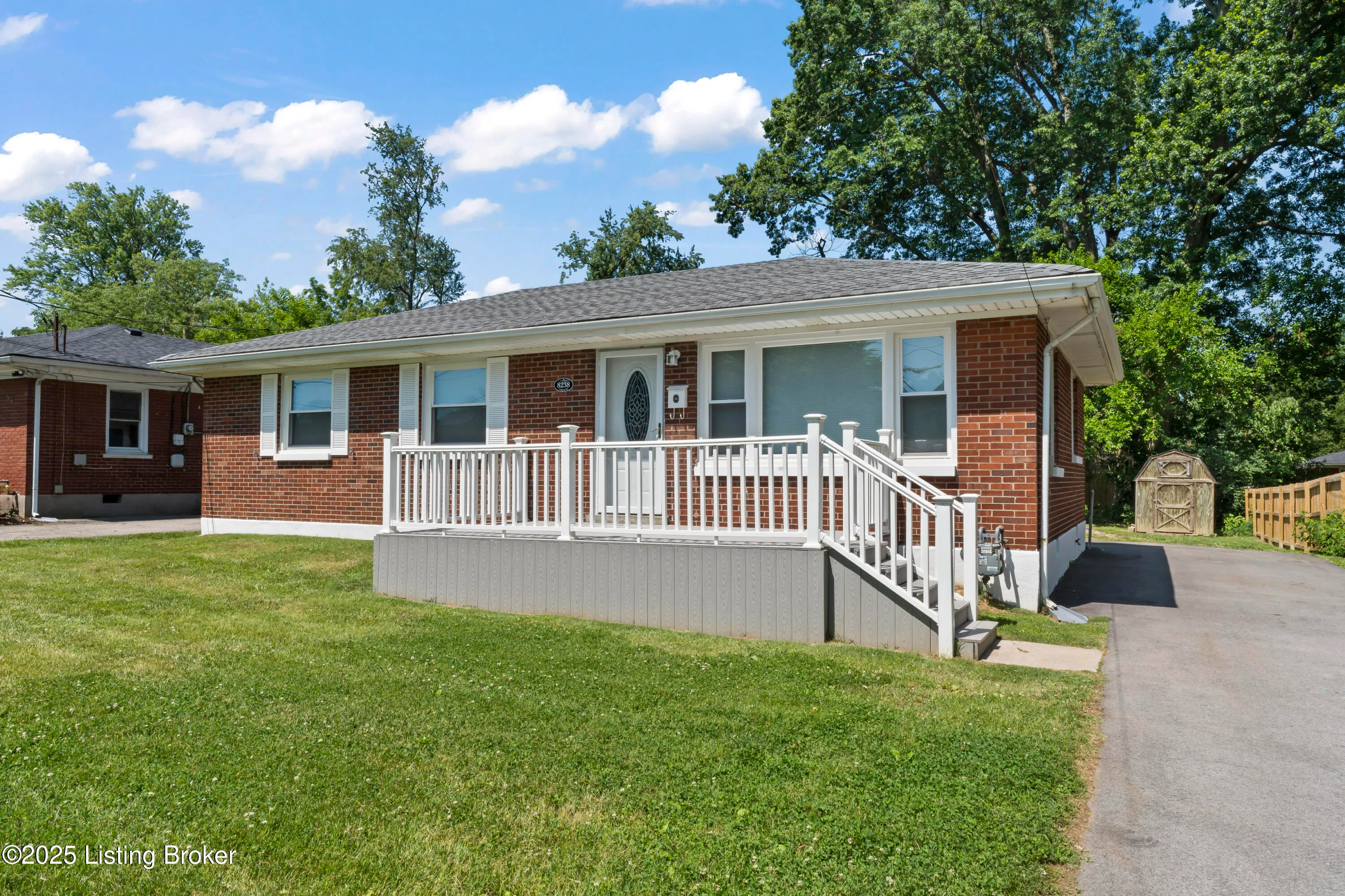 Louisville, Kentucky 40258, United States, 3 Bedrooms Bedrooms, ,1 BathroomBathrooms,Residential,Active,178896