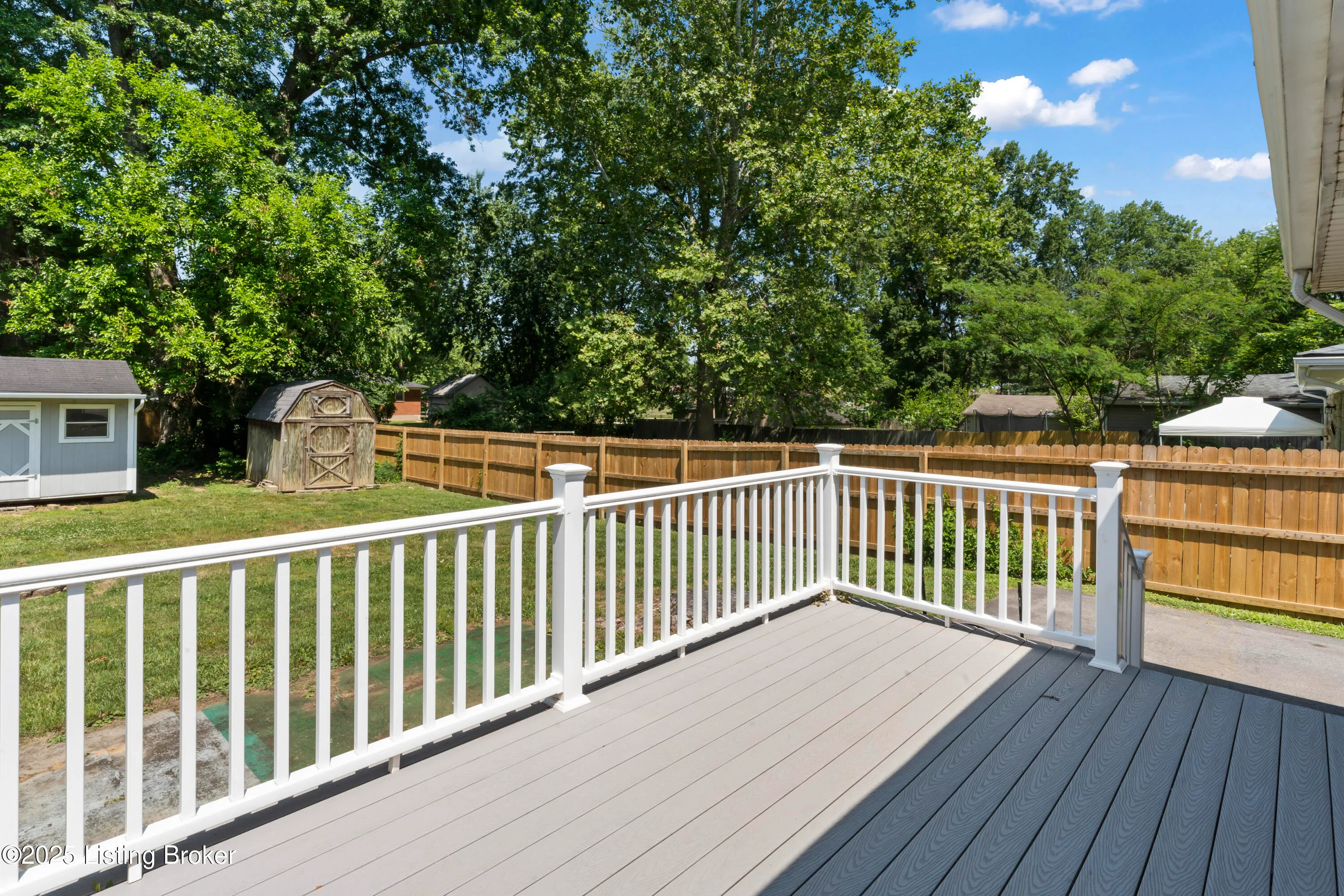 Louisville, Kentucky 40258, United States, 3 Bedrooms Bedrooms, ,1 BathroomBathrooms,Residential,Active,178896