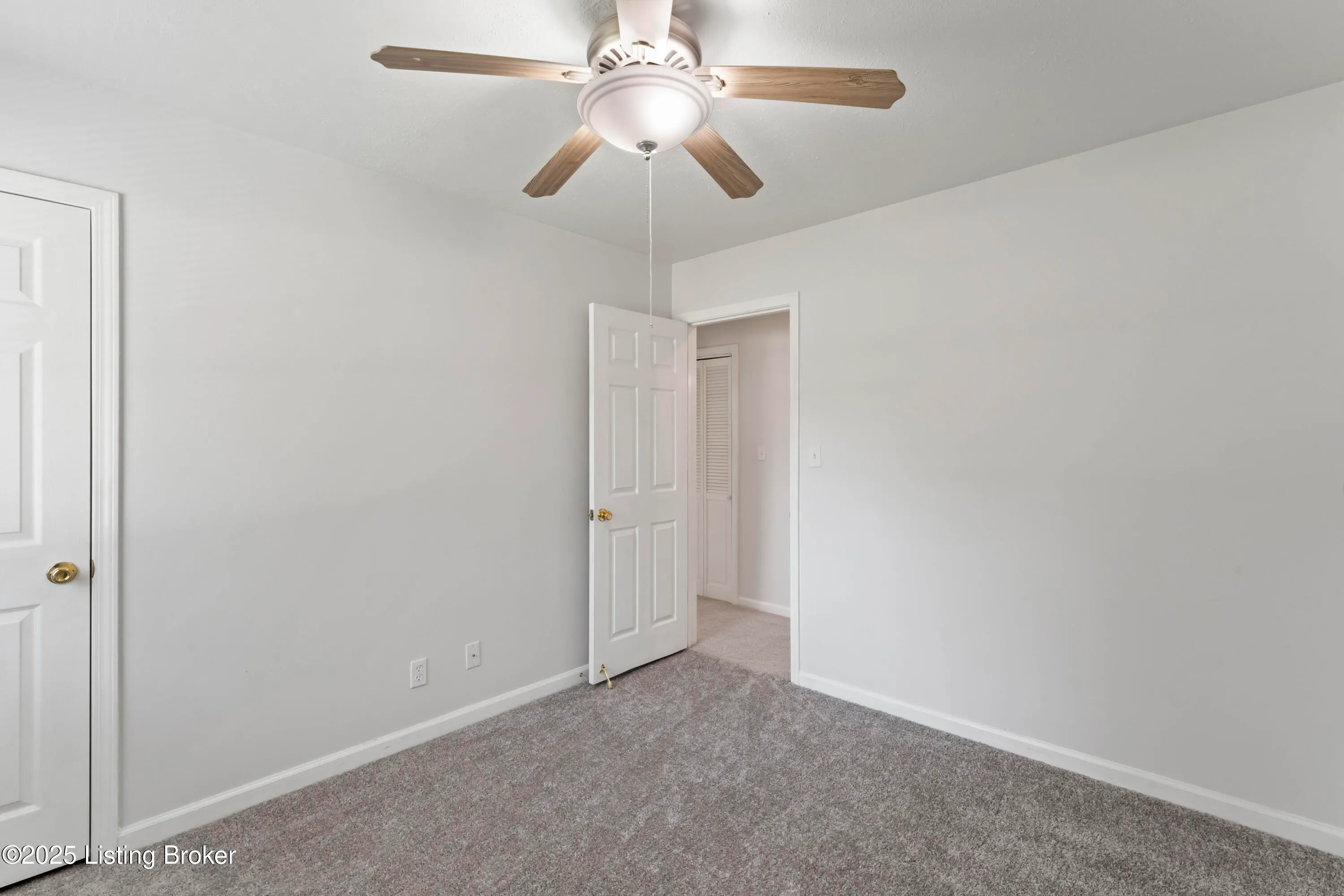 Louisville, Kentucky 40258, United States, 3 Bedrooms Bedrooms, ,1 BathroomBathrooms,Residential,Active,178896