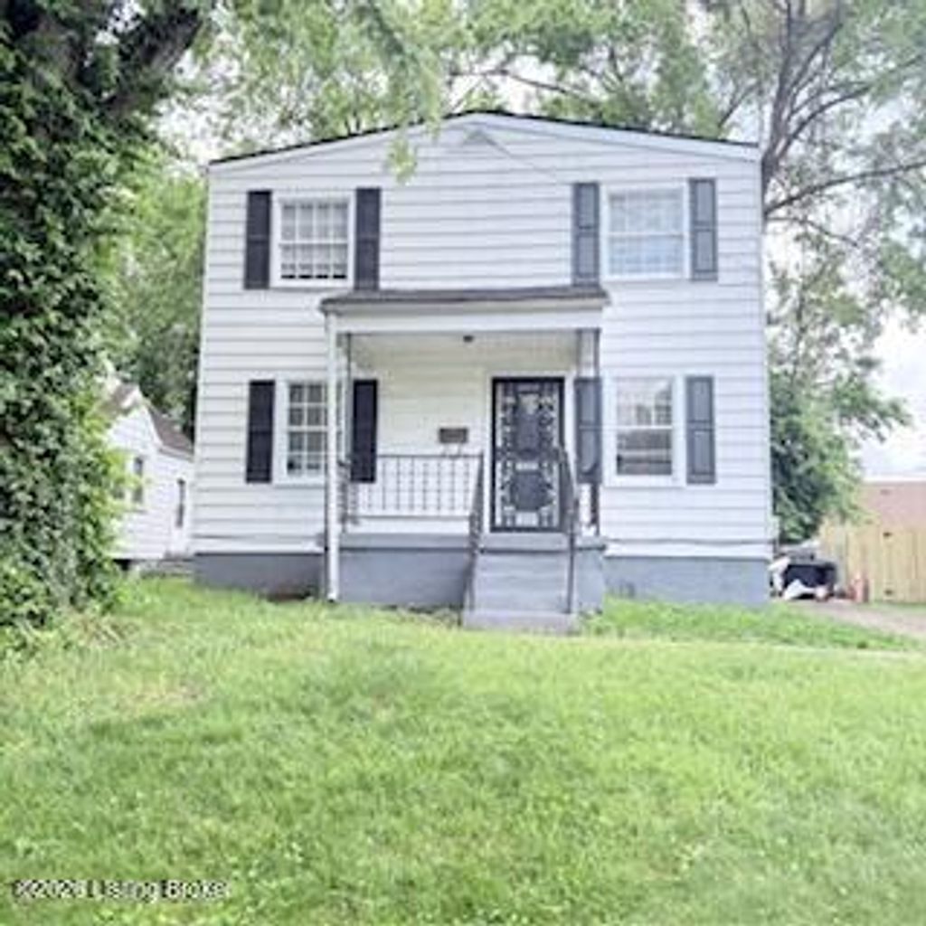 Photo of 4226 Greenwood Ave, Louisville, KY 40211 (MLS # 1716019)