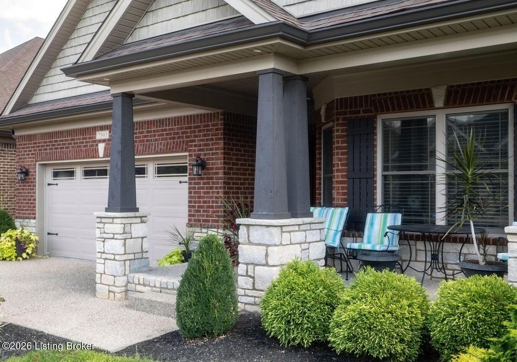 Photo of 7503 Pavilion Park Rd, Louisville, KY 40214 (MLS # 1712914)