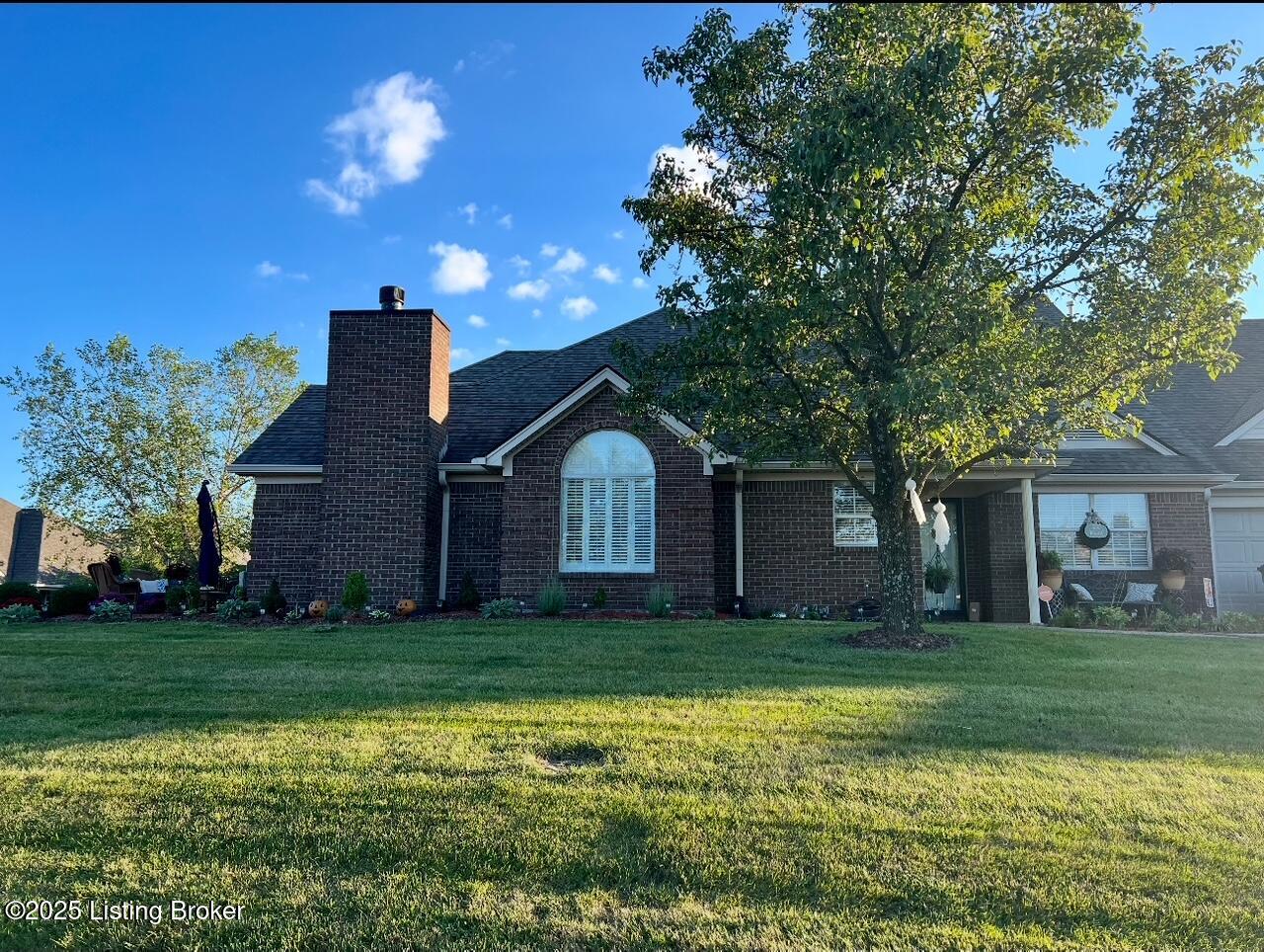 7912 Eagle Trace Dr, Louisville, Kentucky image 1