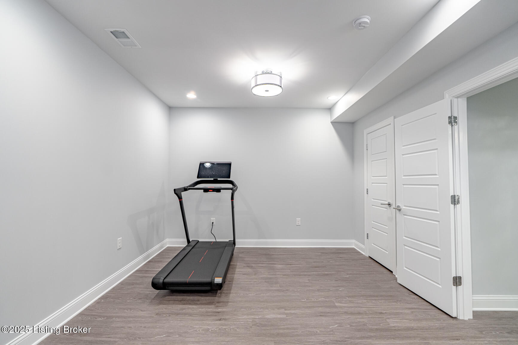 6302 Mistflower Cir, Prospect, Pennsylvania image 27