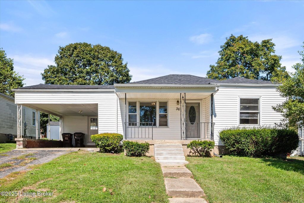 Photo of 36 E College St, New Castle, KY 40050 (MLS # 1701459)