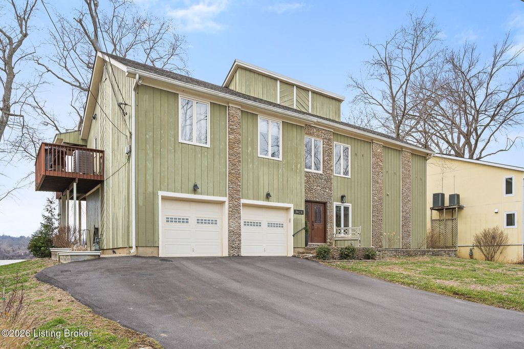 Photo of 3028 Belknap Beach Rd, Prospect, KY 40059 (MLS # 1714389)