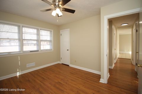 Tiny photo for 2511 Neblett Ave, Louisville, KY 40216 (MLS # 1711073)