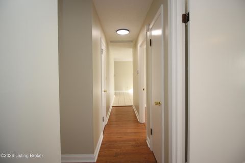 Tiny photo for 2511 Neblett Ave, Louisville, KY 40216 (MLS # 1711073)