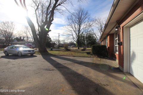 Tiny photo for 2511 Neblett Ave, Louisville, KY 40216 (MLS # 1711073)