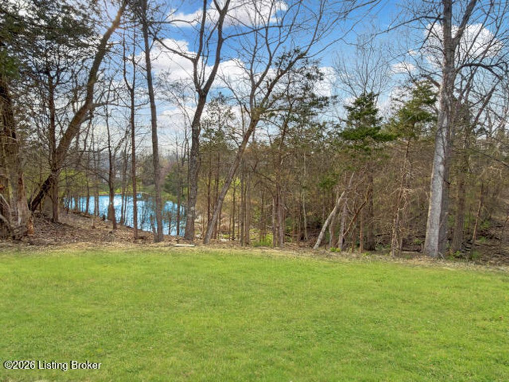 Photo of 0 Lot 209 Oak Creek Dr, Mt Washington, KY 40047 (MLS # 1712813)