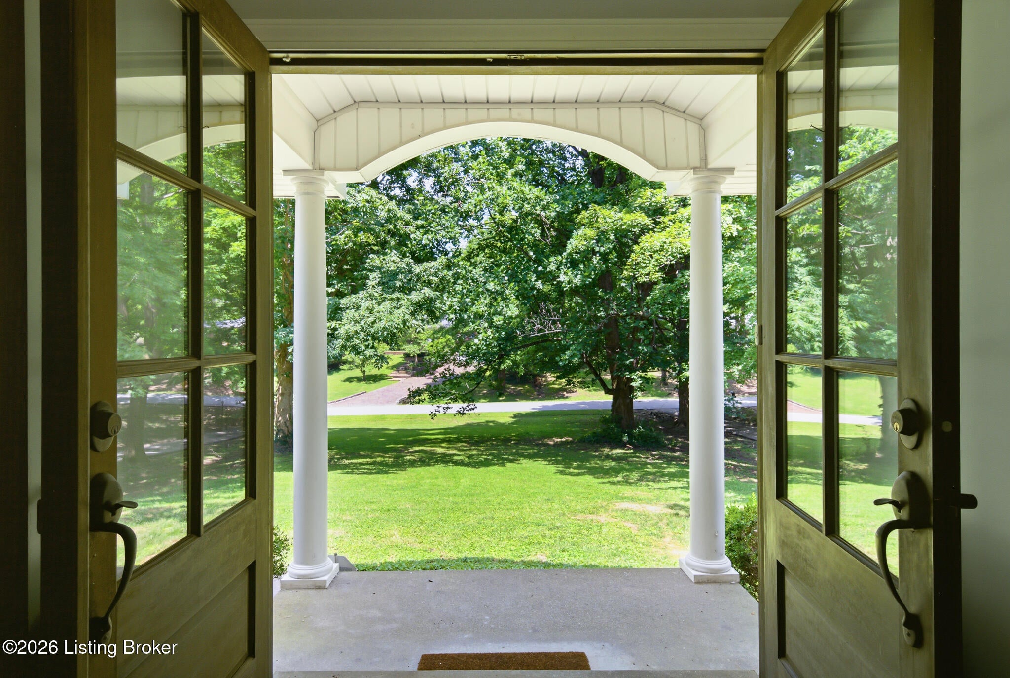 706 N Arbor Dr