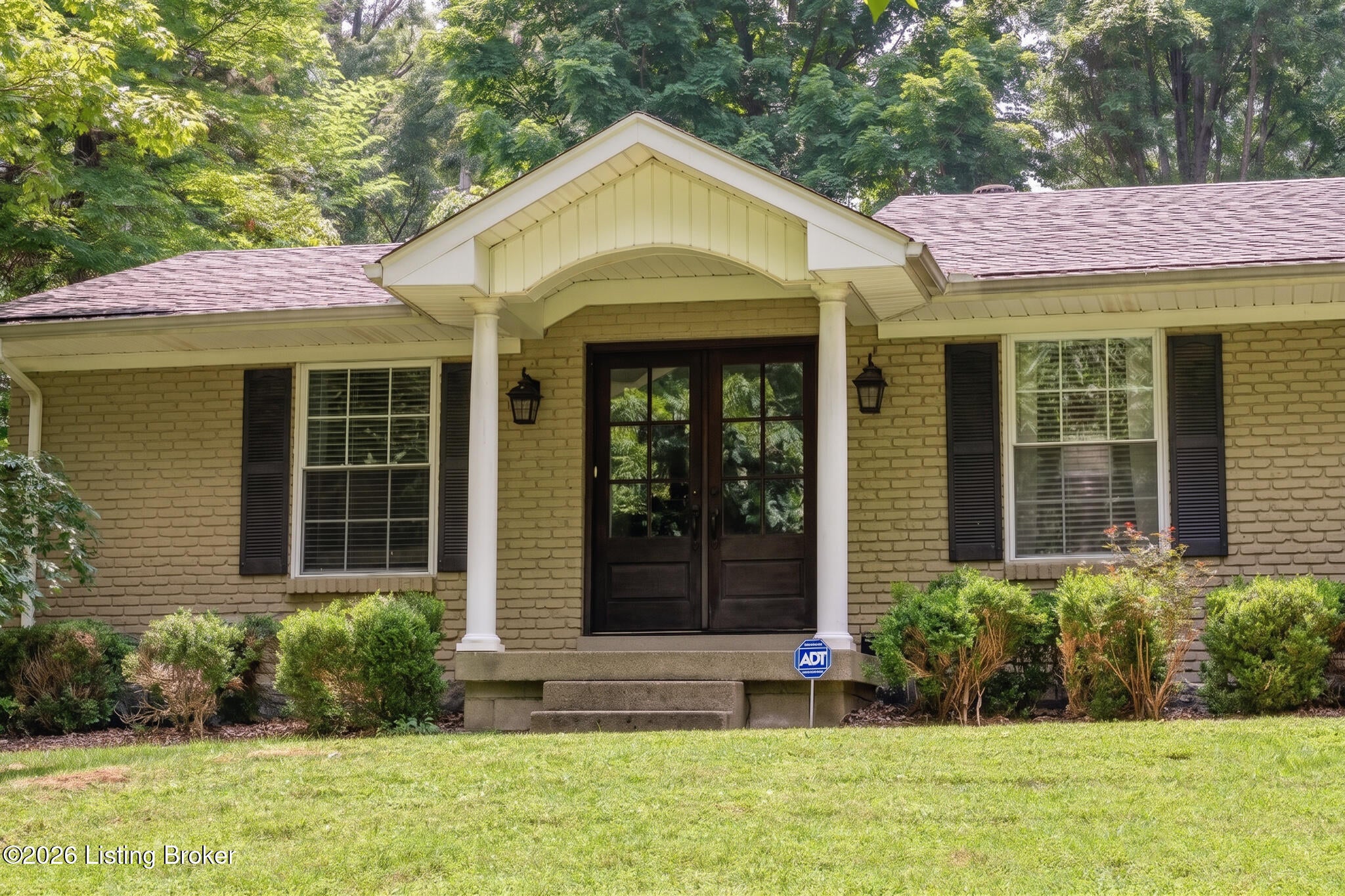 706 N Arbor Dr