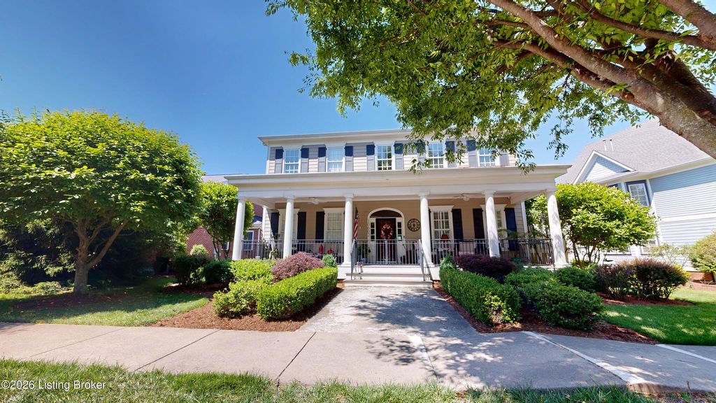 Photo of 10602 Kings Crown Dr, Prospect, KY 40059 (MLS # 1717032)