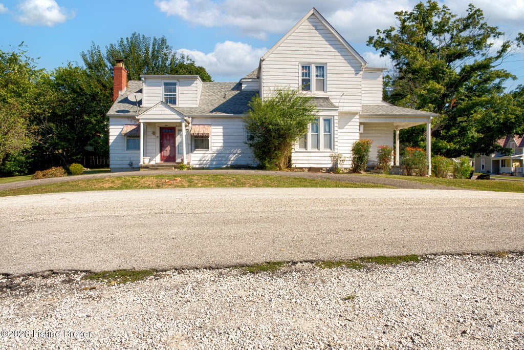 Photo of 310 N Walnut St, Springfield, KY 40069 (MLS # 1731180)