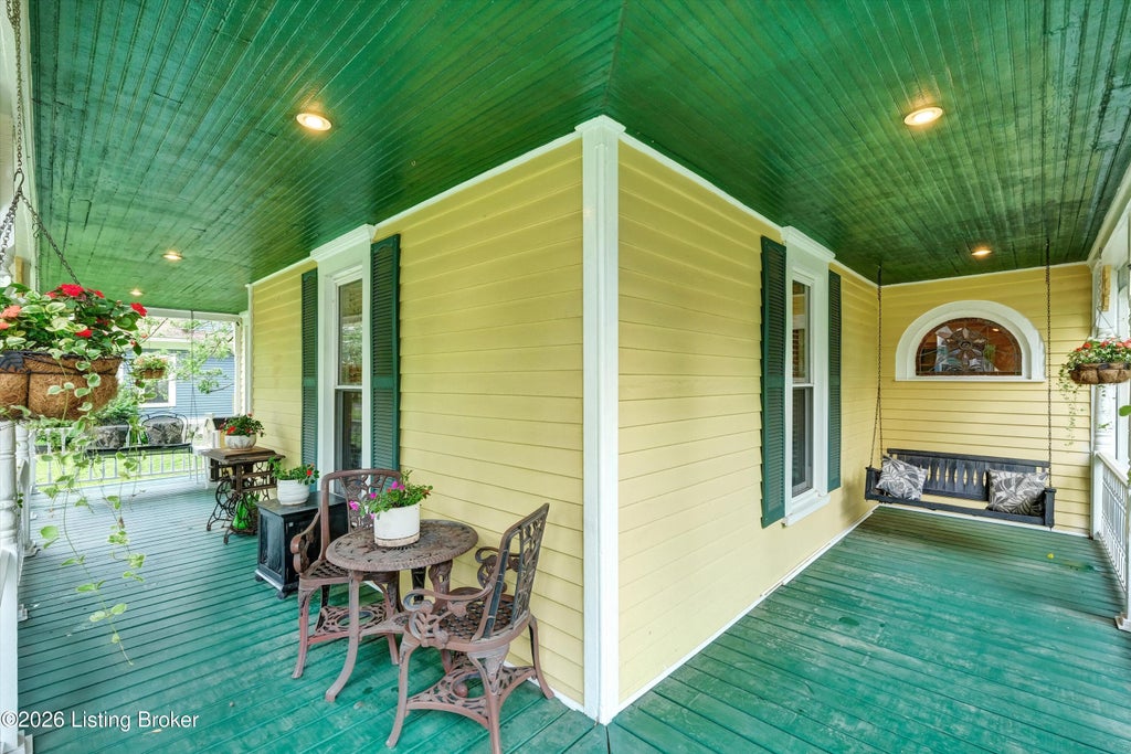 Photo of 203 Birch St, La Grange, KY 40031 (MLS # 1720525)