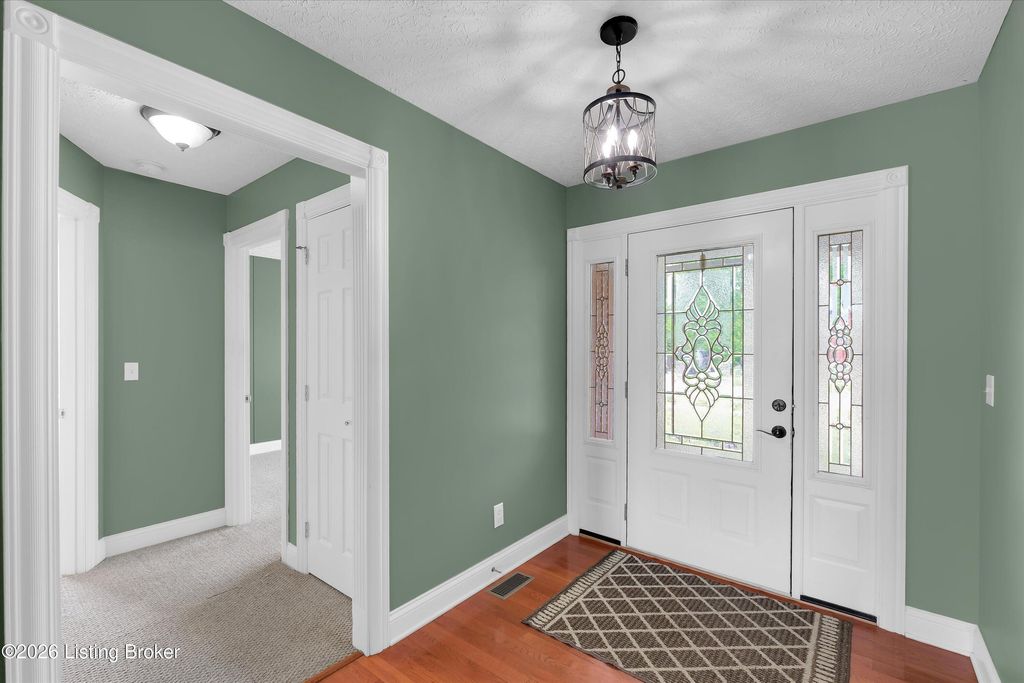 Photo of 23 Bobwhite Ln, Taylorsville, KY 40071 (MLS # 1715828)