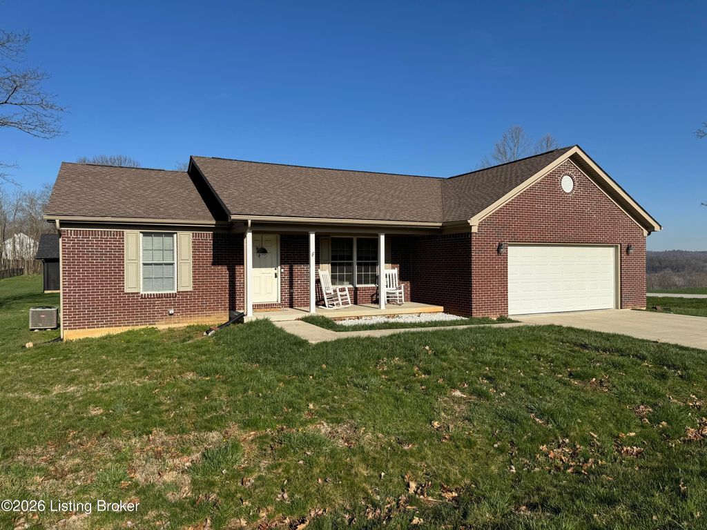 Photo of 309 River Cliff Blvd, Brandenburg, KY 40108 (MLS # 1711523)