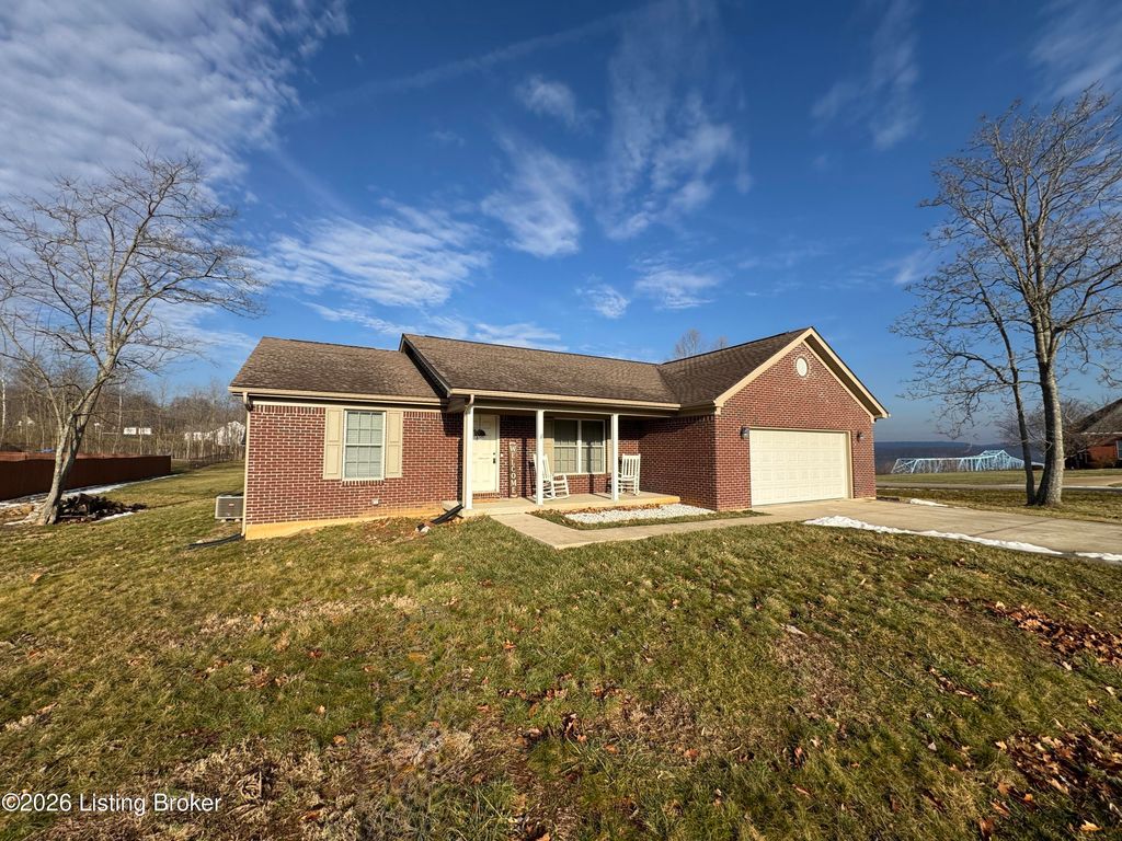 Photo of 309 River Cliff Blvd, Brandenburg, KY 40108 (MLS # 1711523)