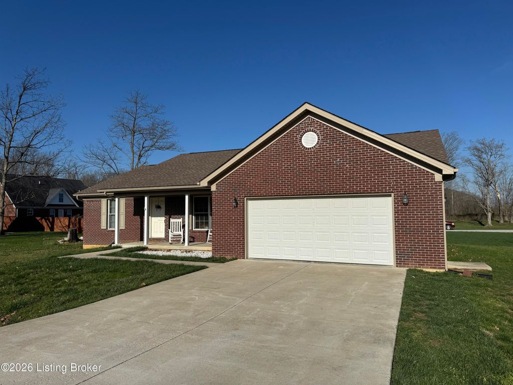 Photo of 309 River Cliff Blvd, Brandenburg, KY 40108 (MLS # 1711523)