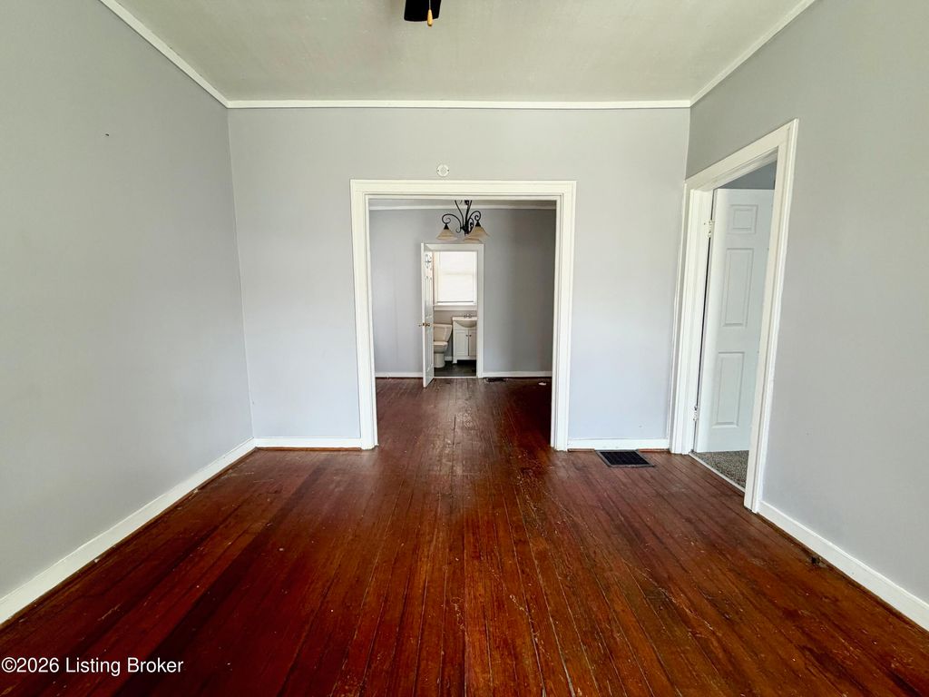 Photo of 2411 Elliott Ave, Louisville, KY 40211 (MLS # 1713230)