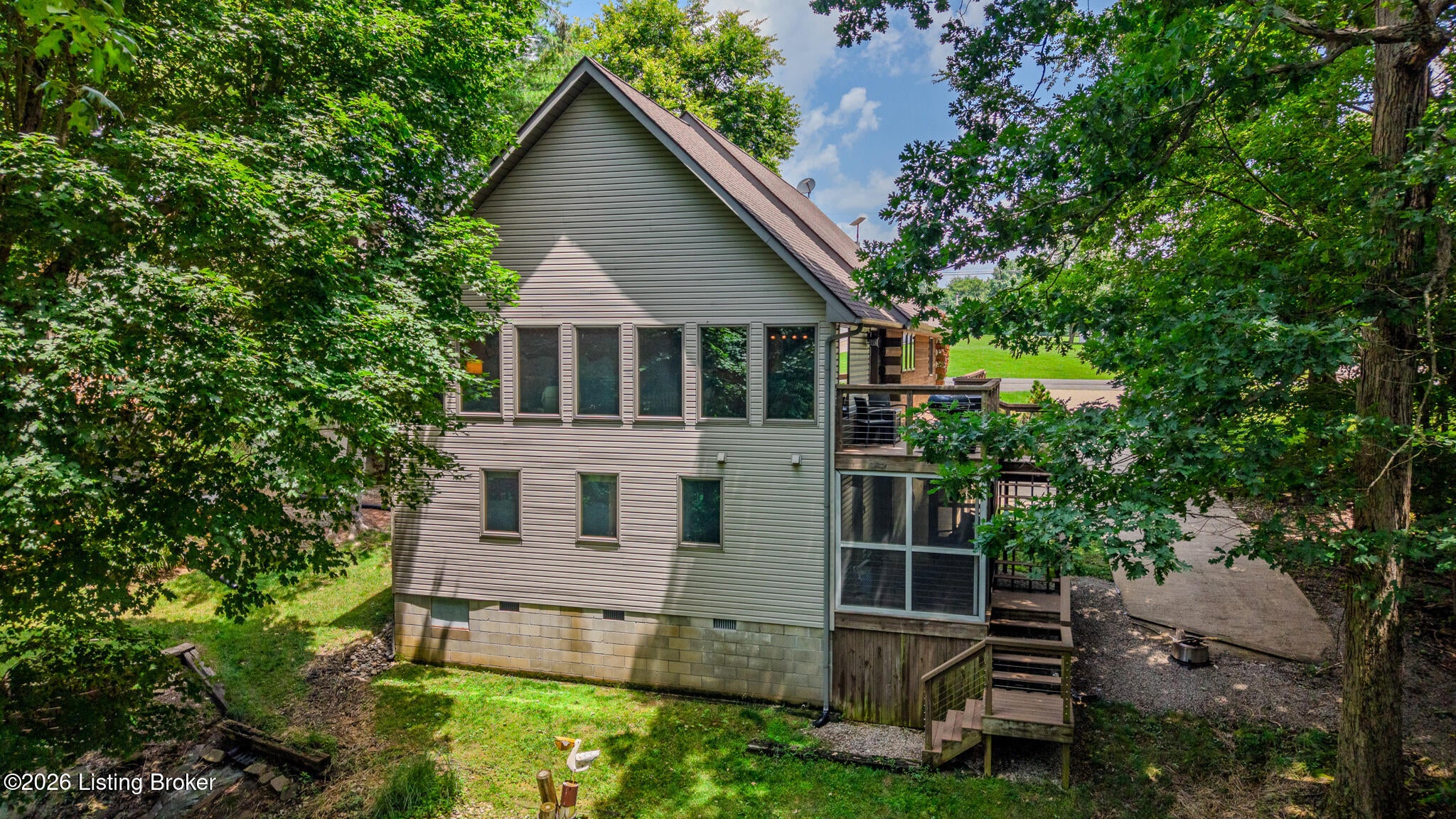 Photo 1 of 52 — 860 Spring Shores Ln, Falls Of Rough, KY 40119