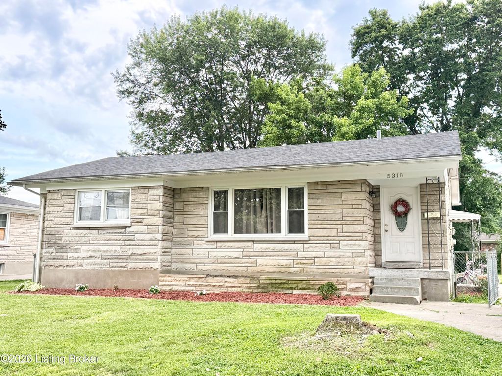 Photo of 5318 Juanita Ln, Louisville, KY 40272 (MLS # 1717998)