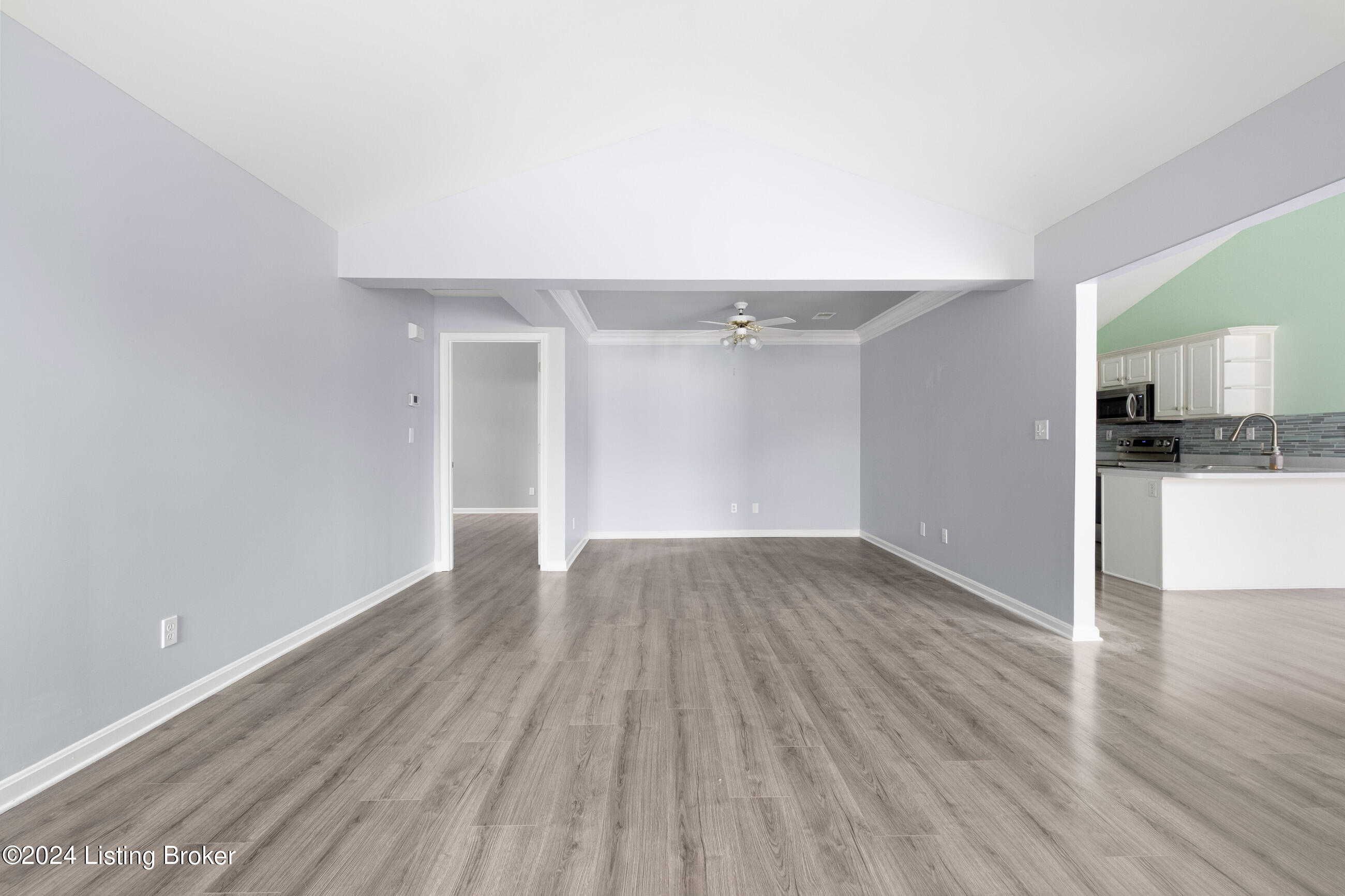 8513 River Terrace Dr, Louisville, Kentucky image 9