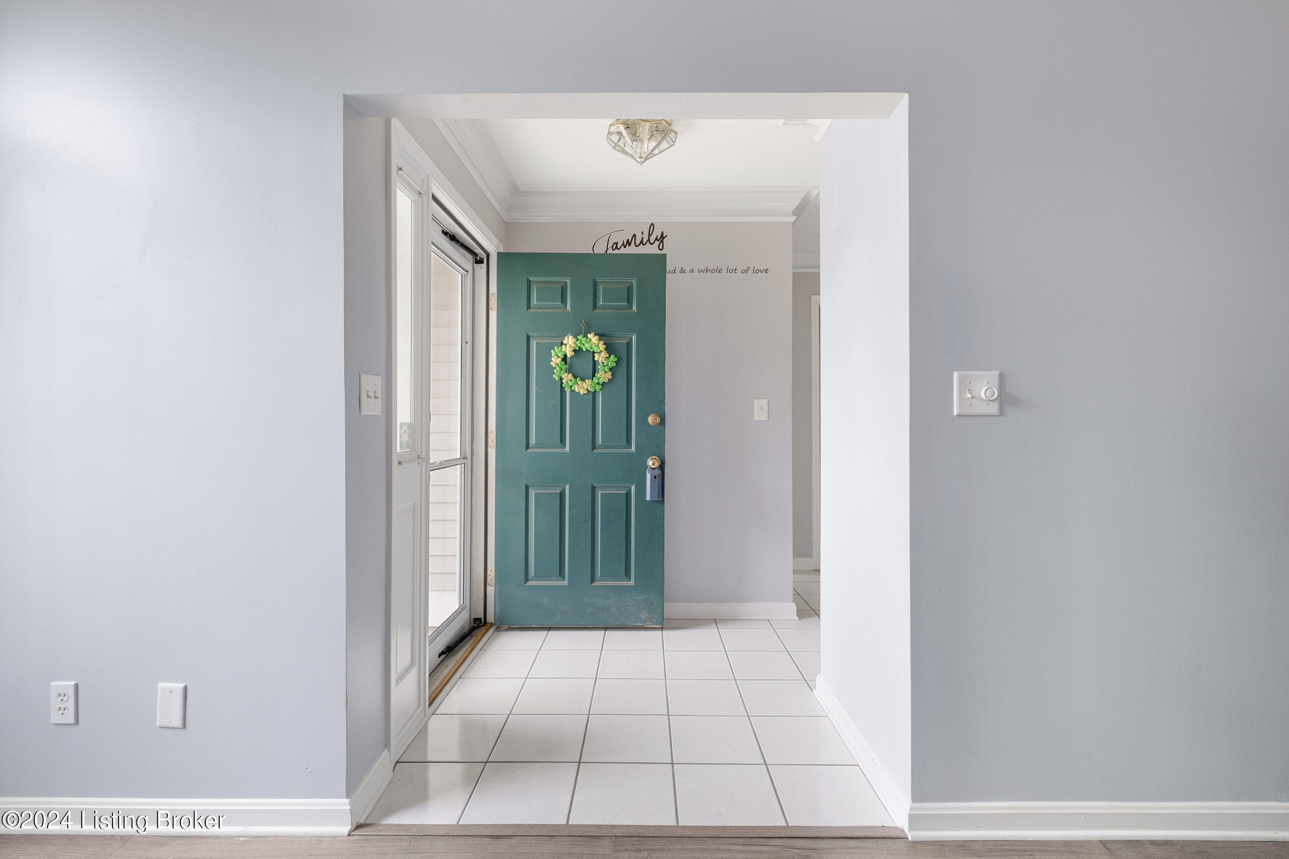 8513 River Terrace Dr, Louisville, Kentucky image 3