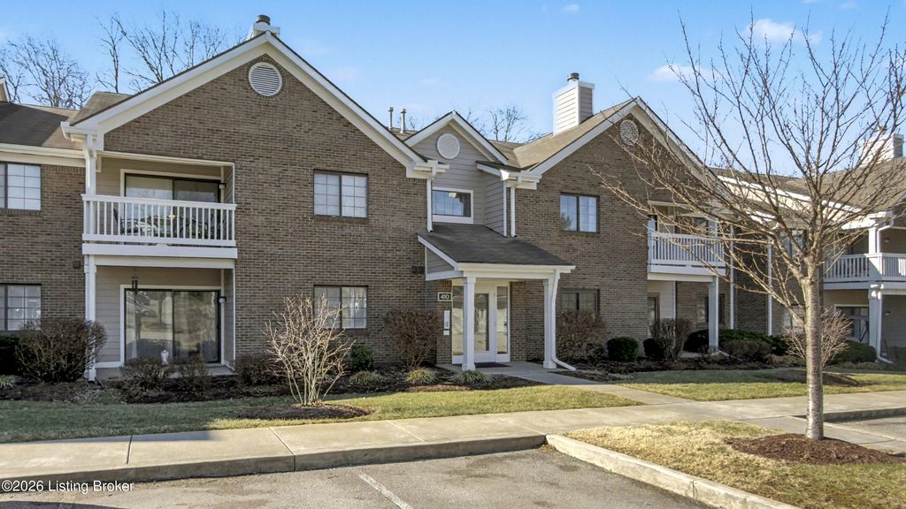 Photo of 410 Ethridge Ave #207, Louisville, KY 40223 (MLS # 1709980)