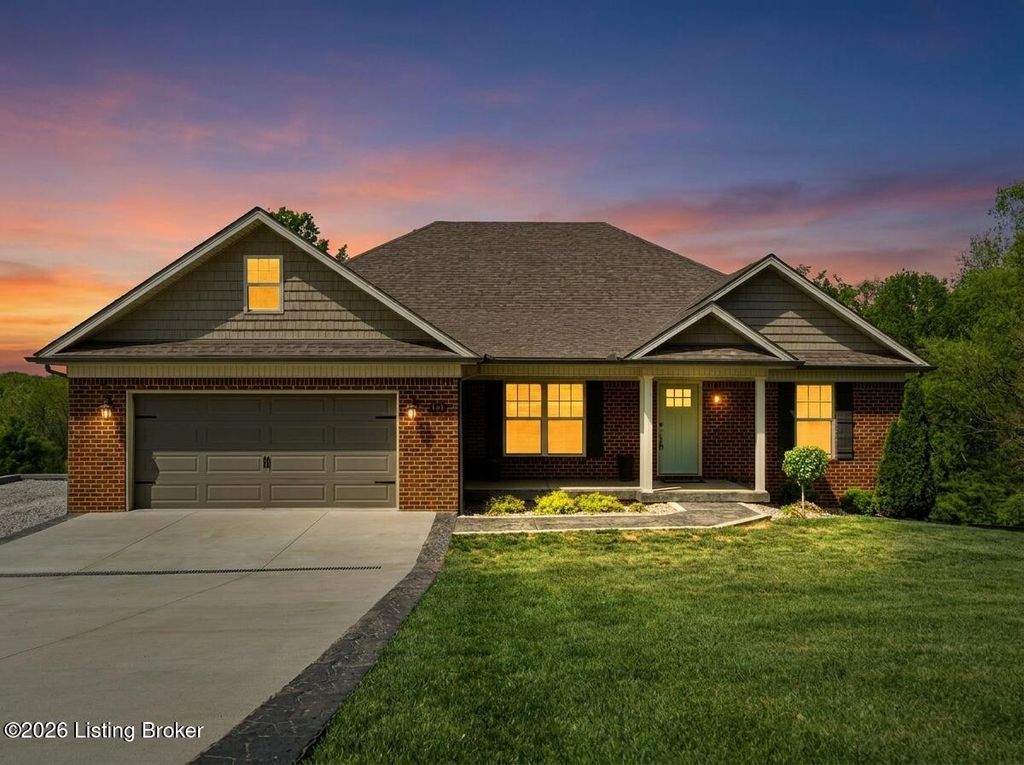 Photo of 536 Lincoln Dr, Taylorsville, KY 40071 (MLS # 1715498)